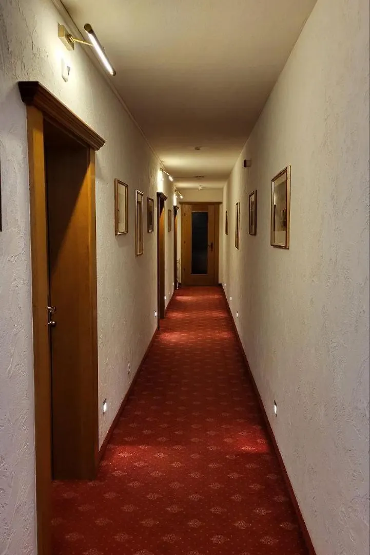 Hotel Batzenhaeusl Ίνσμπρουκ 4*,  Αυστρία