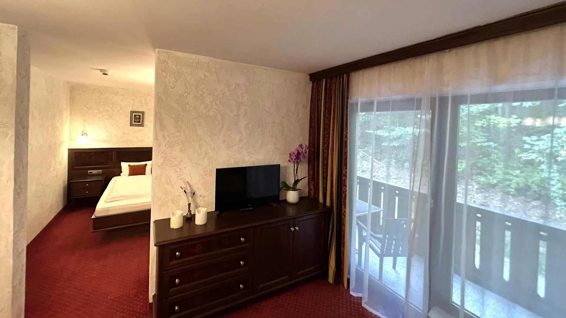 ****  Hotel Batzenhaeusl Innsbruck Austria