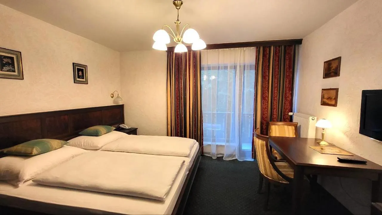 Hotel Batzenhaeusl Innsbruck Austria